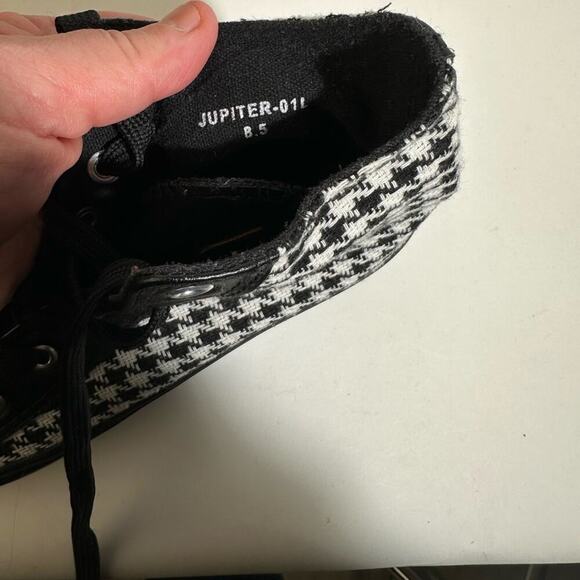 Jessica Carlyle Herringbone High Top Sneakers - Picture 2 of 11